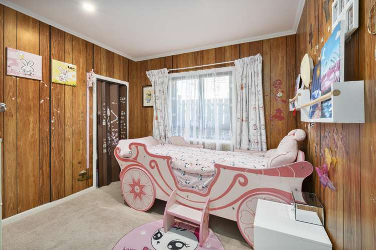 121 Tiverton Road New Windsor_12