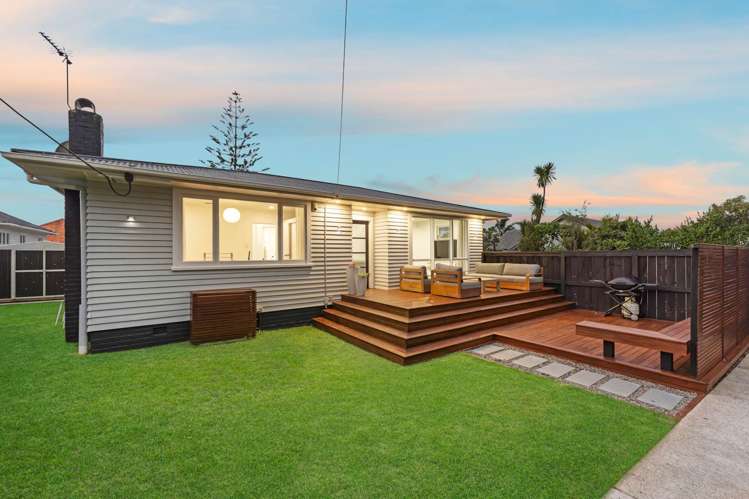 26 Pine Avenue Henderson_25