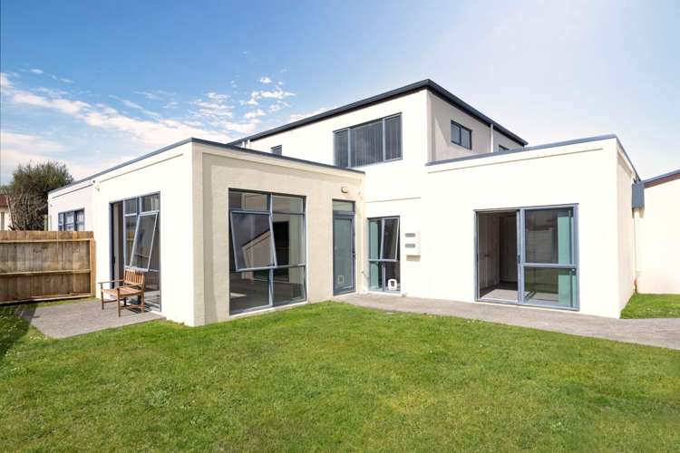 8a Charlenne Close_1