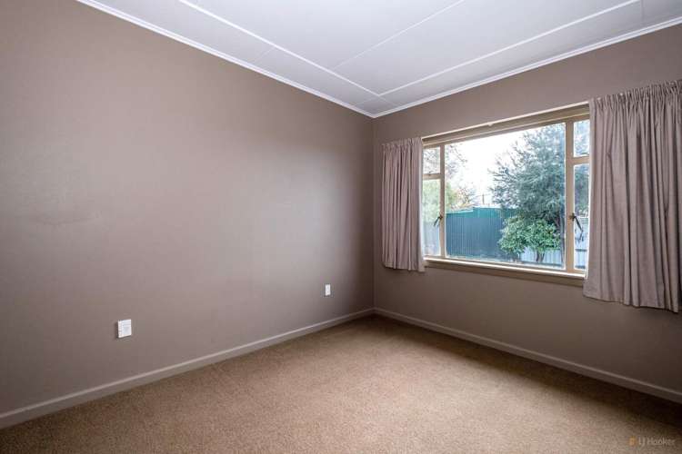 6 Michael Street Waimate_11