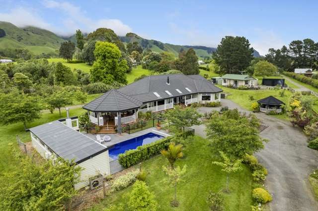 140 School Road Te Horo_1