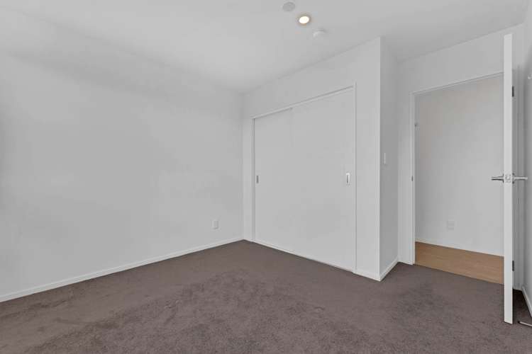 201/318 Wairau Road Glenfield_11