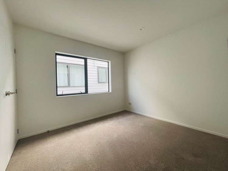 5 John Burn Road Takanini_8