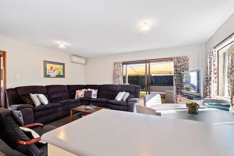 9 Balmoral Street Waiau_6