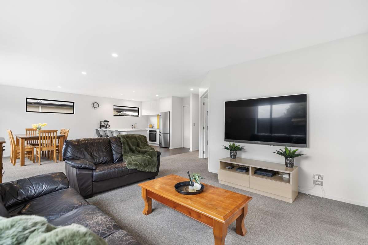 85 Kittyhawk Avenue_2