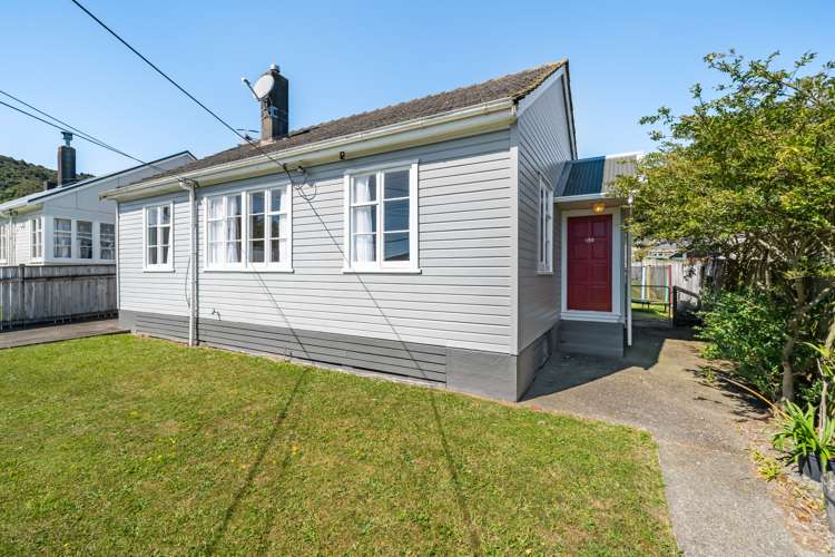 150 Waddington Drive Naenae_1