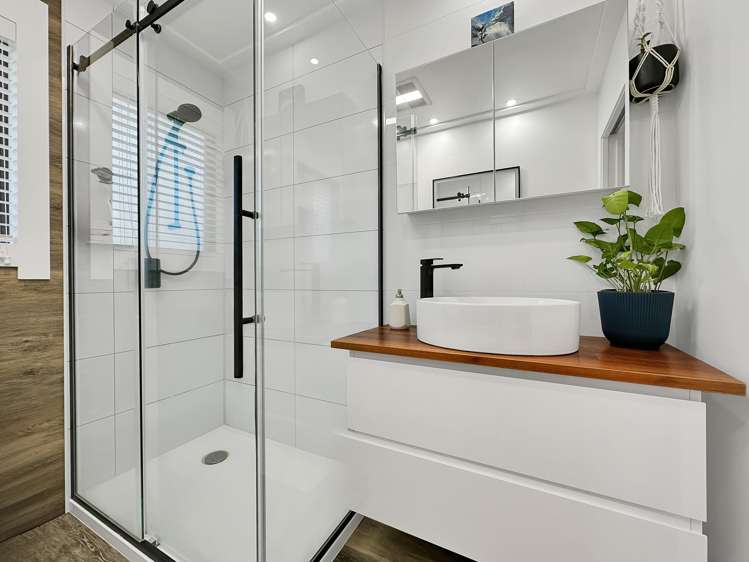 1/11 Gibbs Place Kinloch_23