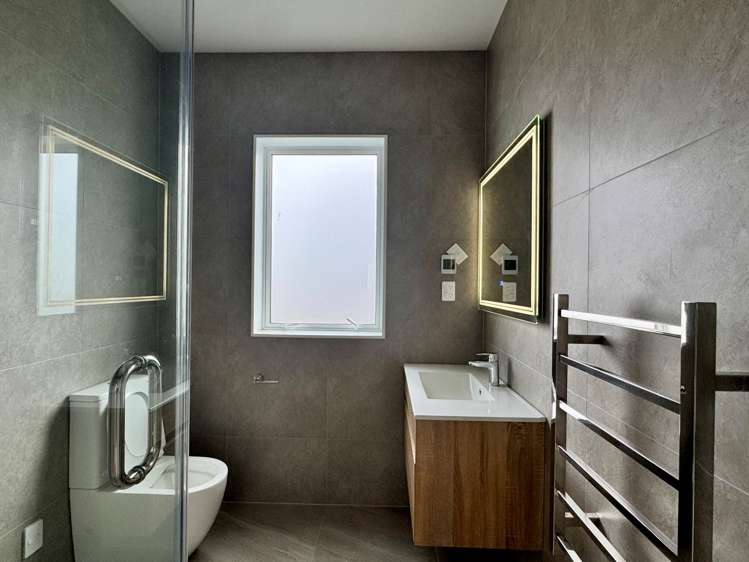 6 Silverhill Lane Millwater_10