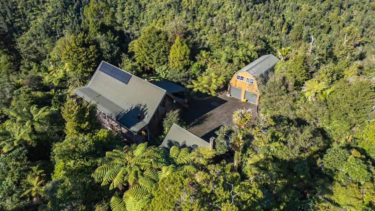 13 Mahakirau Road_0