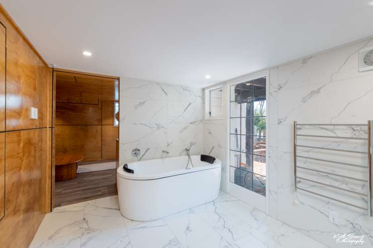 37 Grant Road Thorndon_22