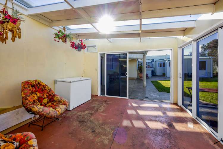 74 South Road Manaia_23