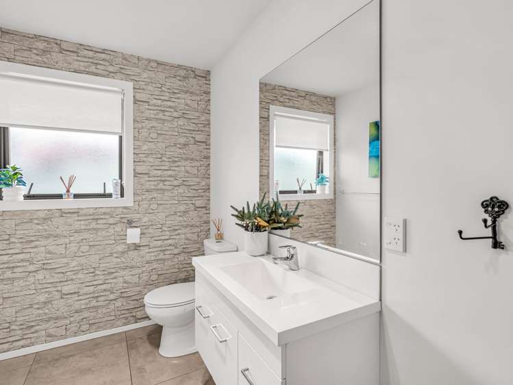 170 William Street Netherby_19