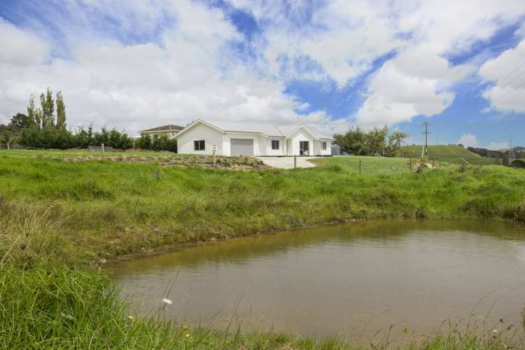7 Mountain Road Kaiwaka_16