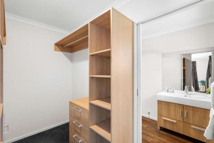 36 Little Oaks Drive Yaldhurst_11