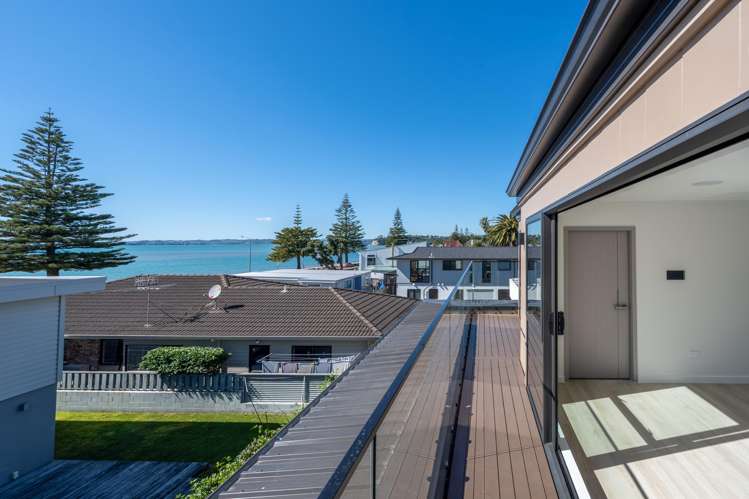 1 The Esplanade Eastern Beach_14