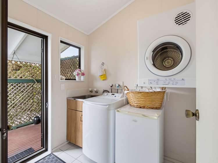 42 Polkinghorne Drive Manly_10