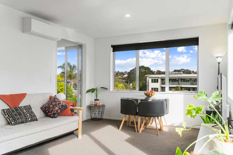 C2/30 Bute Road Browns Bay_2