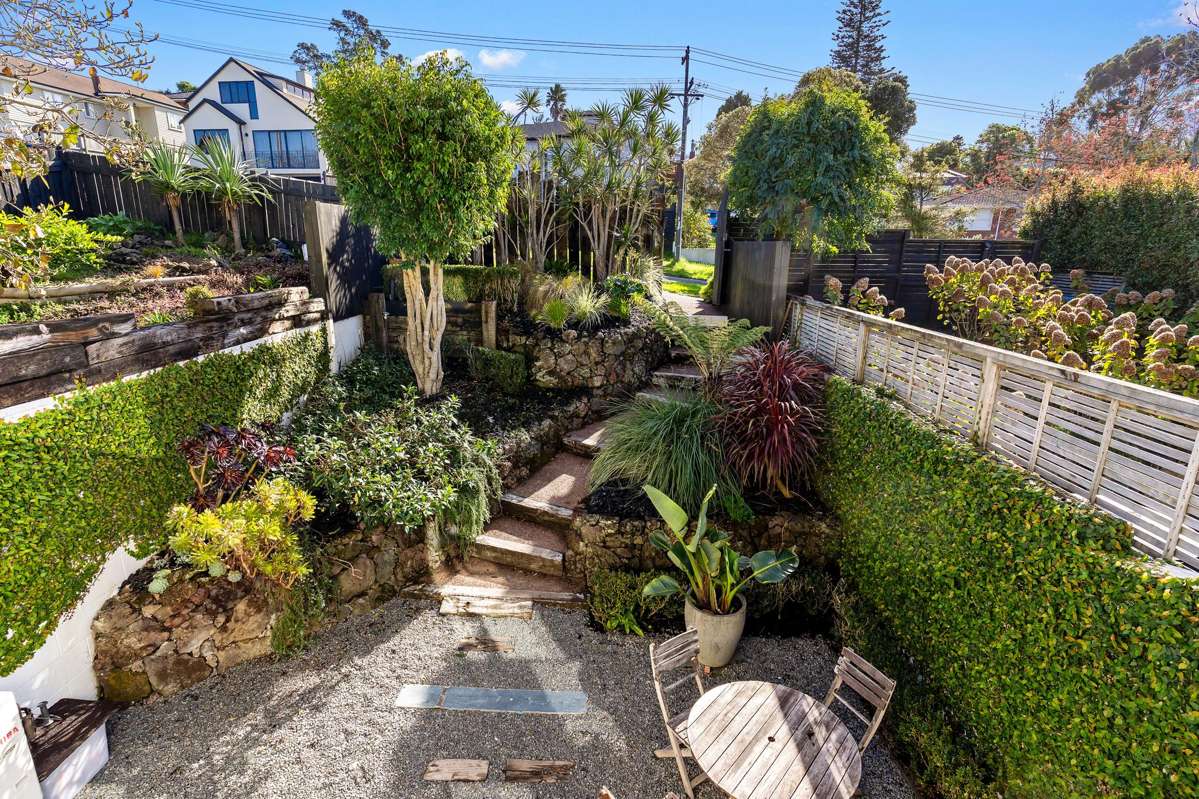 9 Richard Farrell Avenue_0