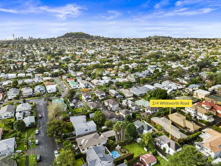 2/4 Whitworth Road Mount Eden_14