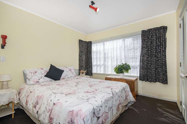 34 Crawford Crescent Te Kamo_13