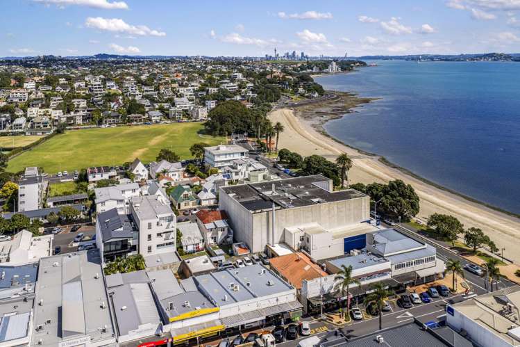 8 Maheke Street St Heliers_11