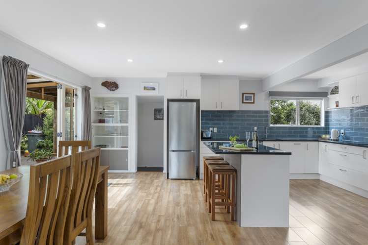 28 Third View Avenue Beachlands_14