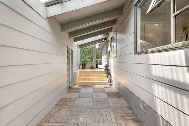 73 Gledstane Road Stanmore Bay_20