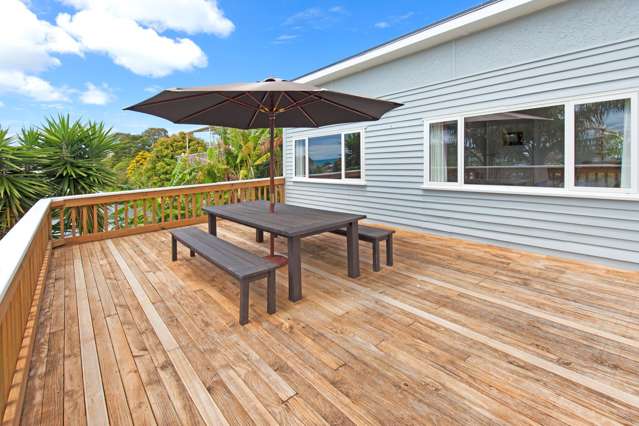 5 Hiwi Crescent Stanmore Bay_1