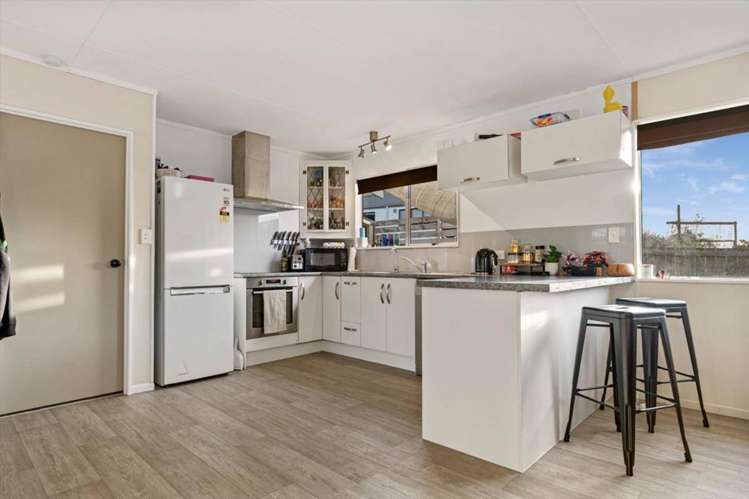 38B Kaitemako Road Welcome Bay_6