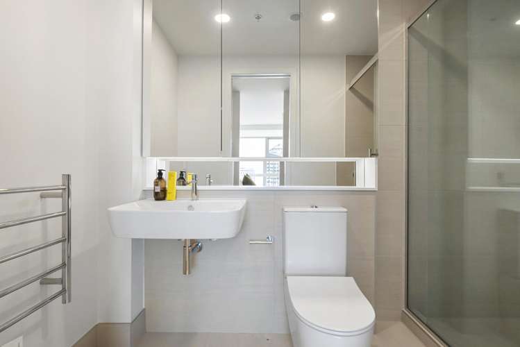 1402/1 Greys Ave Auckland Central_7