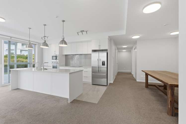 140 Eaves Bush Parade Orewa_31