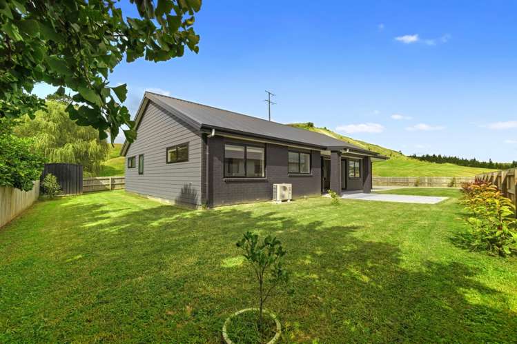 7 Waugh Lane Huntly_17