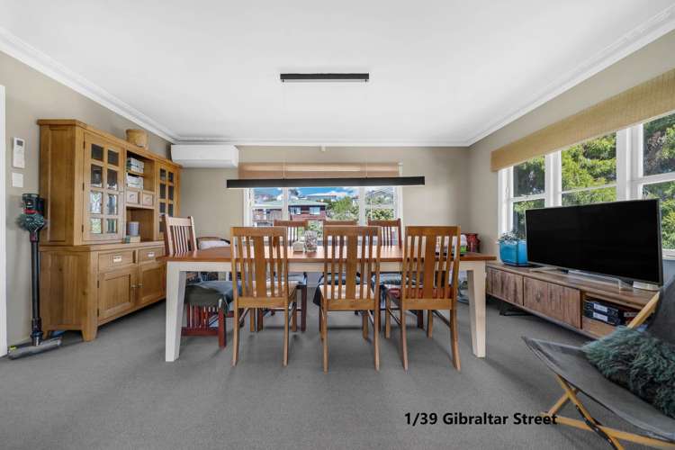 1 & 2/39 Gibraltar Street Howick_21