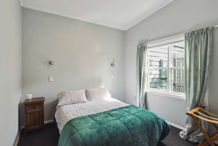 36 Golf Road Paraparaumu Beach_16