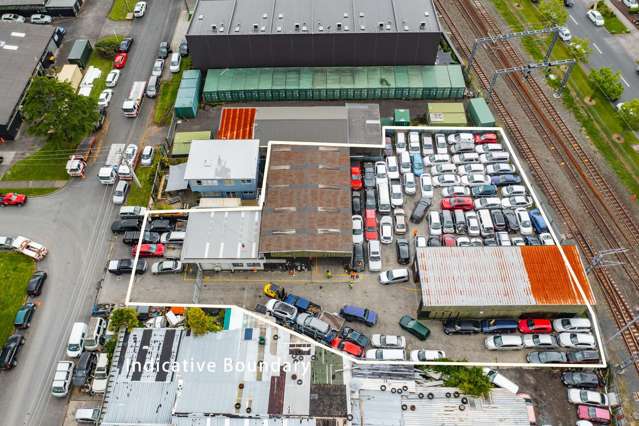 Calling Investors to Commercial Yard!