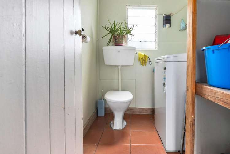 8 Takamatua Valley Road Takamatua_16