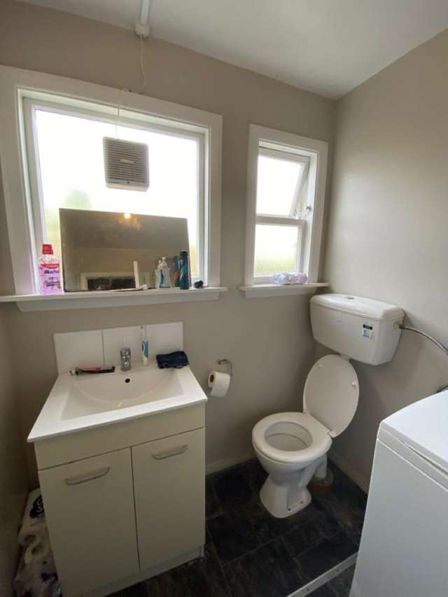 2/932 Colombo Street St. Albans_4