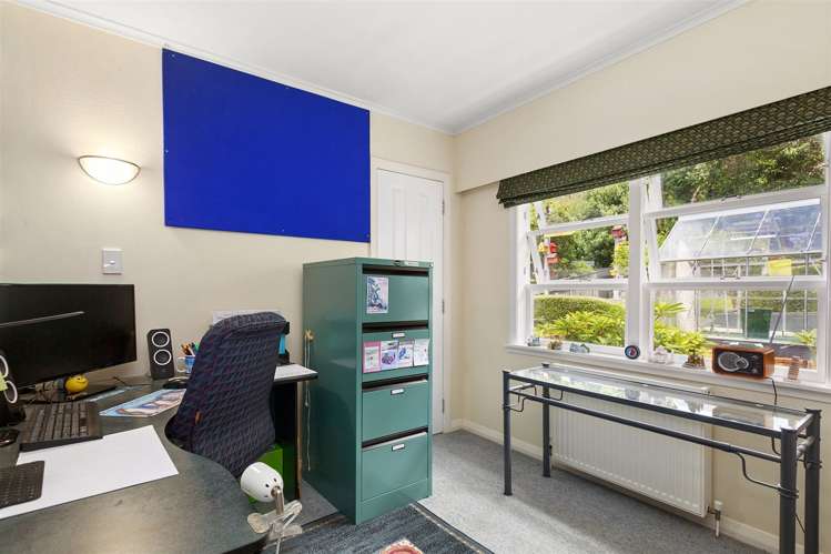 39 Sunrise Boulevard Tawa_17