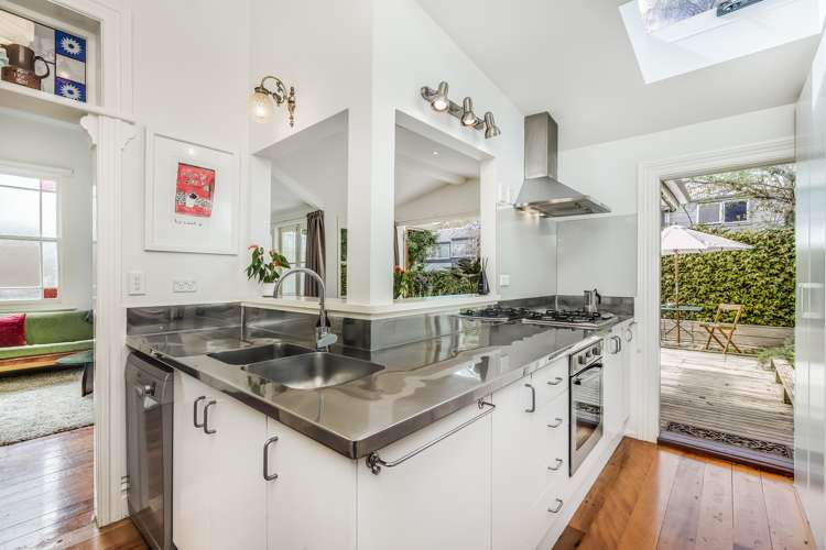 7 Ireland Street Freemans Bay_5