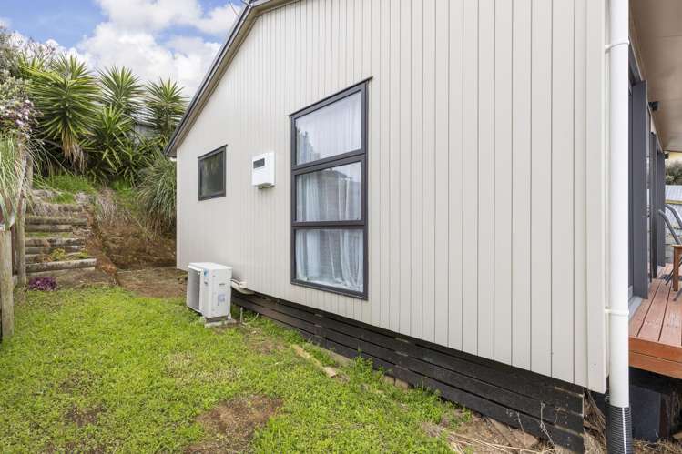 73 Mould Street Waitara_15