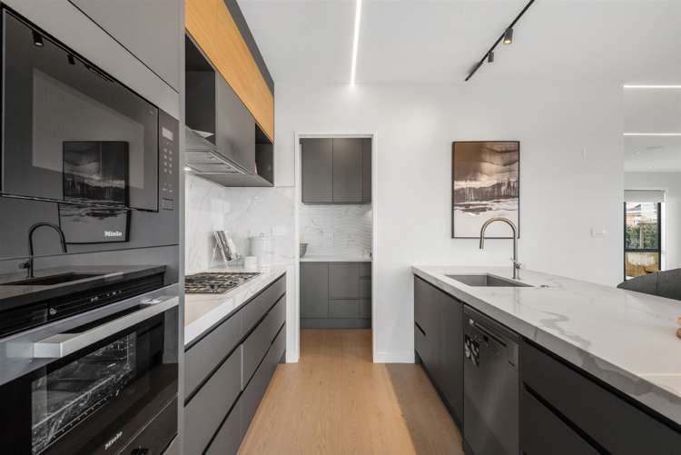 17c Heathcote Road Castor Bay_8