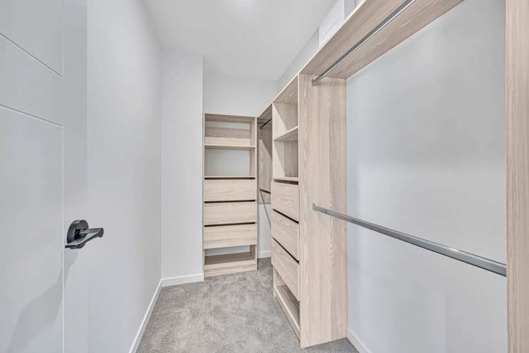 22 Tannaghmore Drive Flat Bush_19