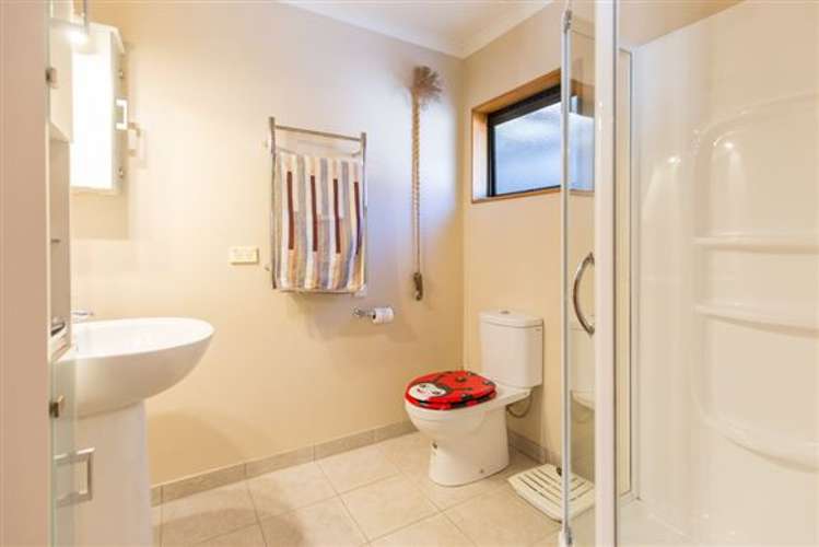 72a Eighty Eight Valley Road Wakefield_13