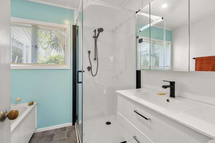 14 Waikare Road Oneroa_40