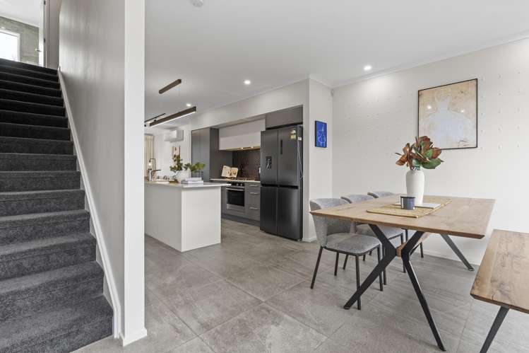 18 Taitonga Lane Stanmore Bay_19