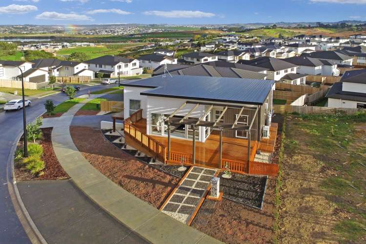 25 Ascension Crescent Orewa_18