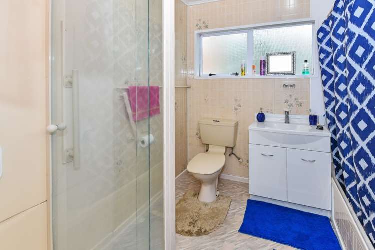 12 Michelle Place Mangere_16