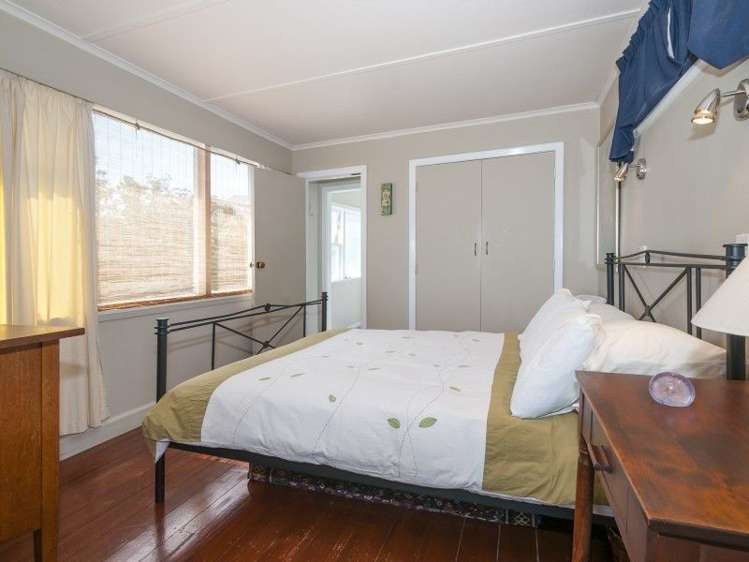 3 Church Lane Point Howard_15