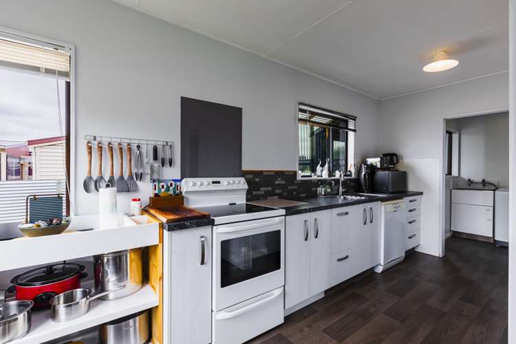 29 Charles Street Takapau_5