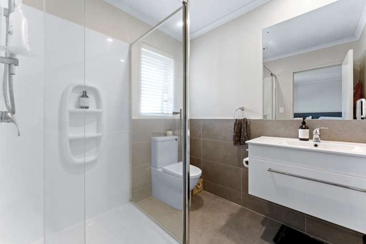 3 Darnika Way Patumahoe_20